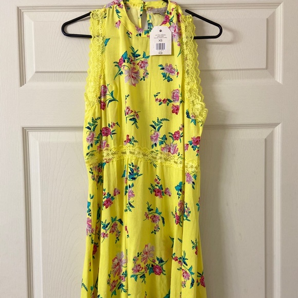 Dresses & Skirts - Sun dress